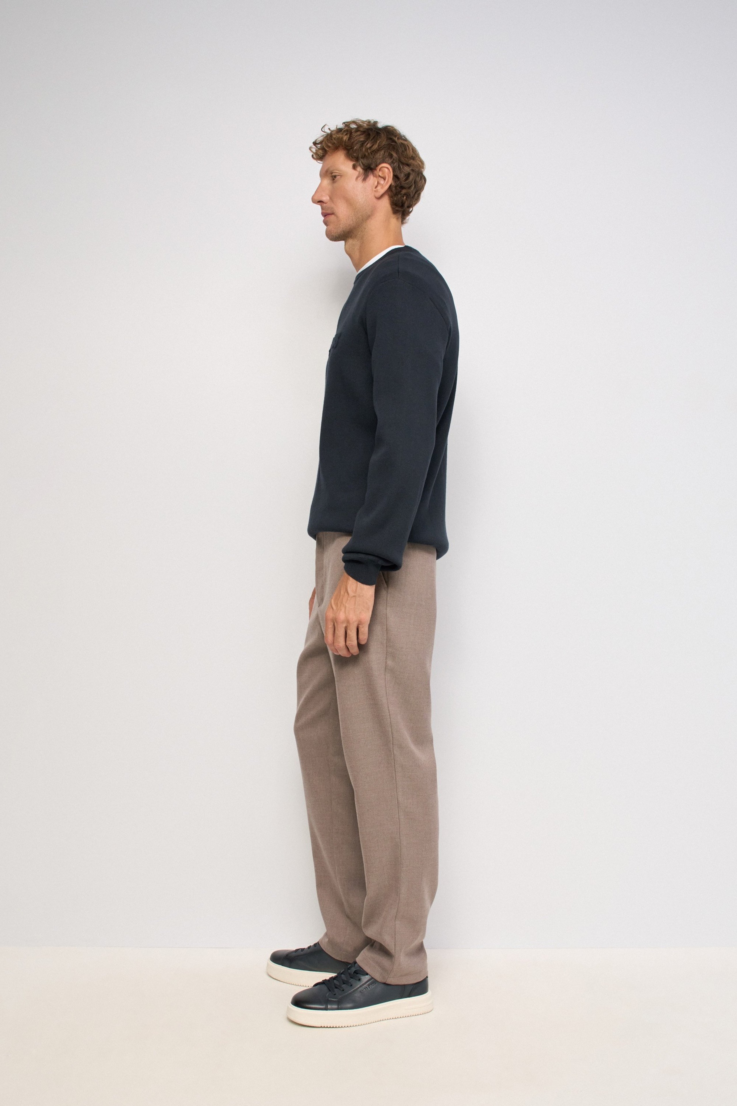 CHINOHOSE AUS STOFF