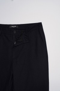 PANTALONES CHINO DE TEJIDO