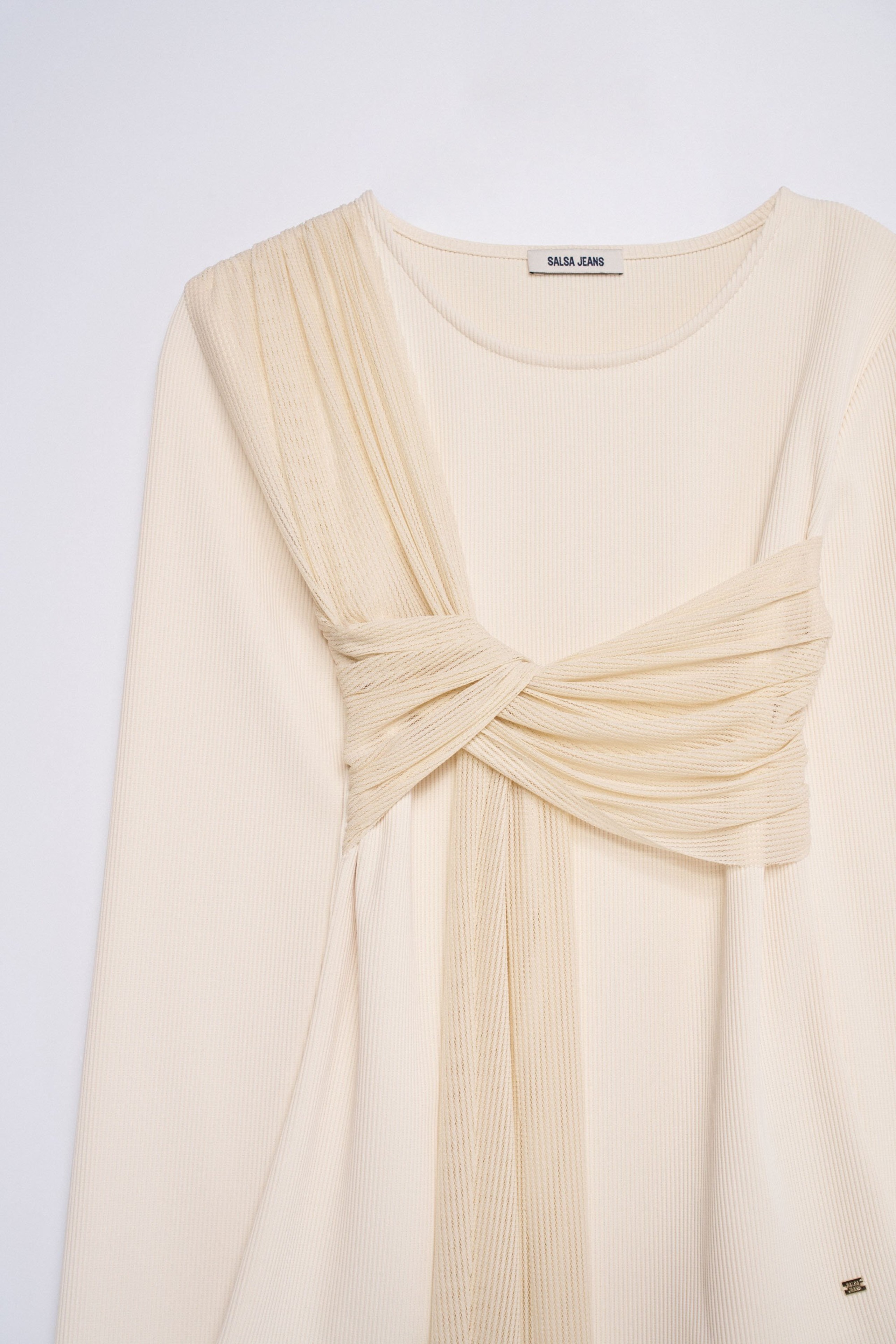 JUMPER WITH FRONT TIE