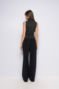 TOP COM APLIQUE MET�LICO