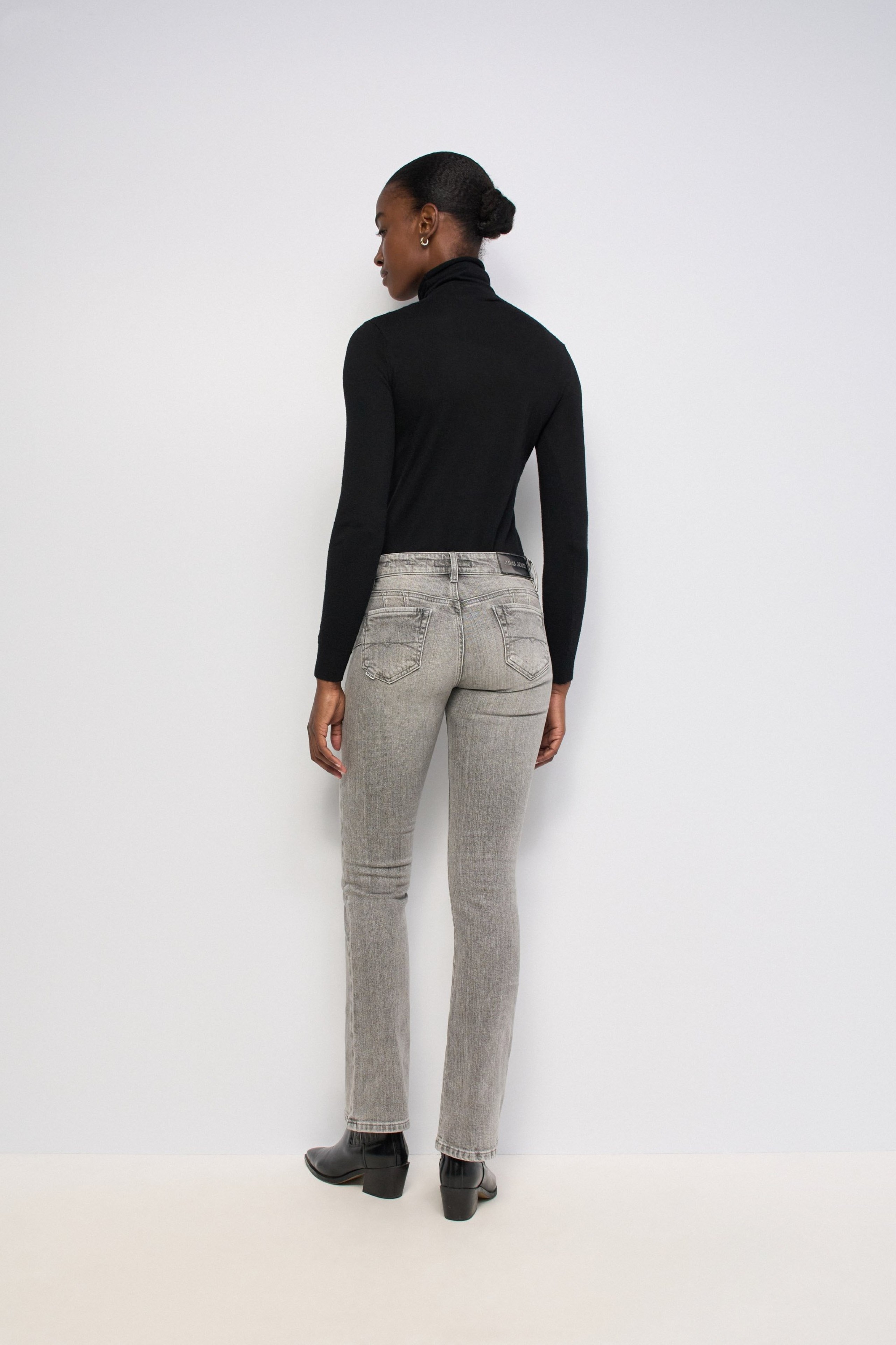 JEANS WONDER PUSH UP BOOTCUT