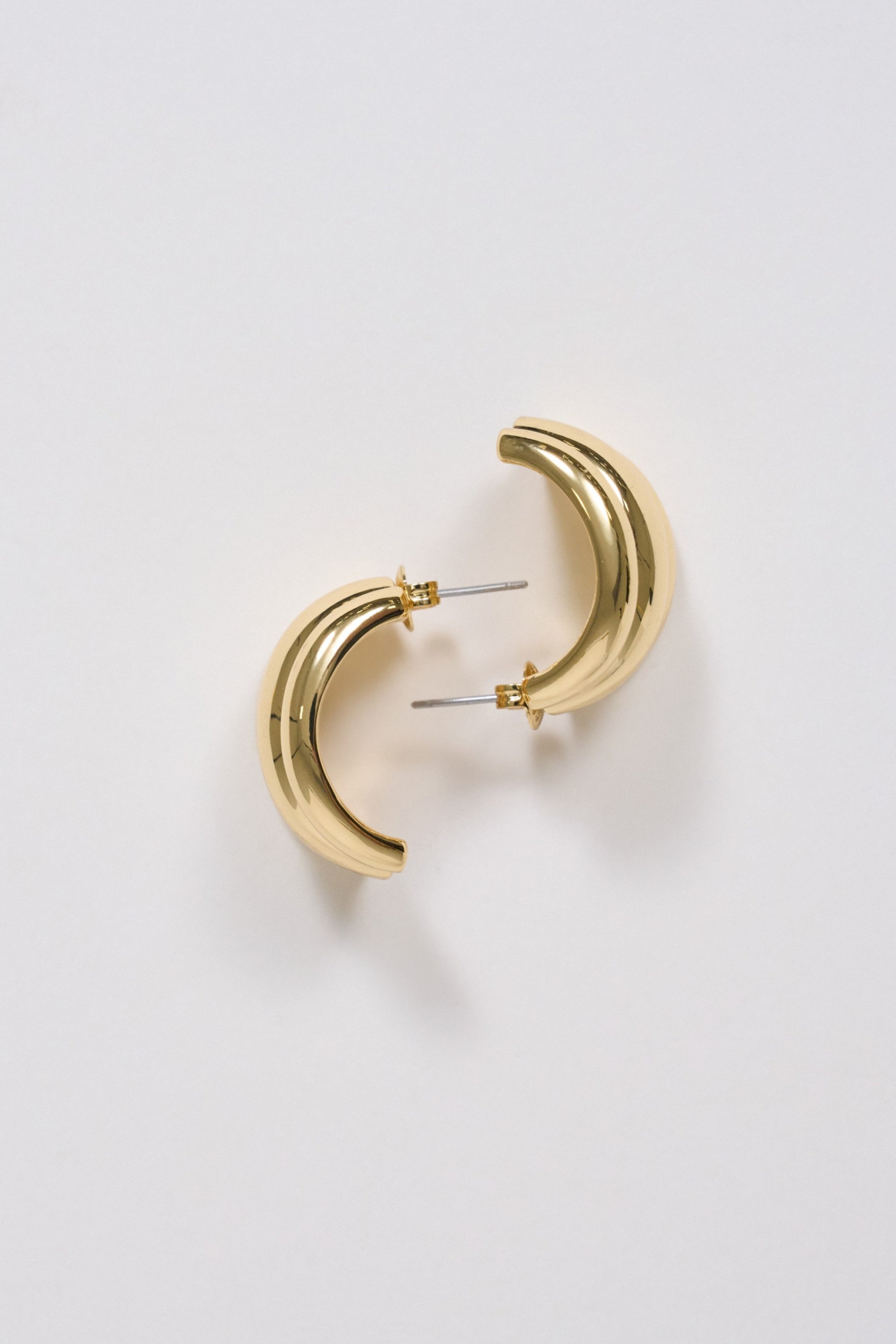 TRIPLE-EFFECT HOOP EARRINGS
