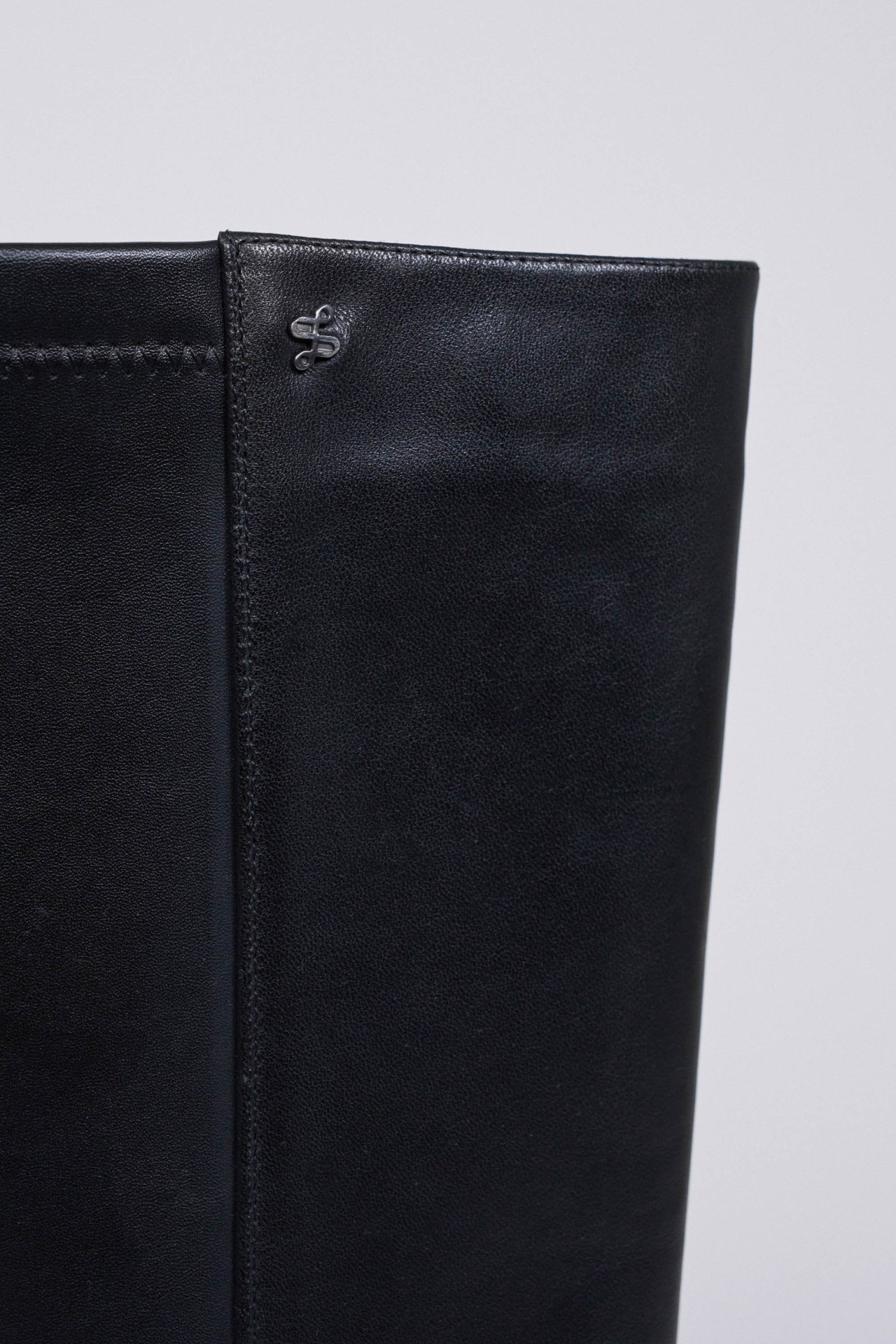 BOTTES HAUTES � TALON EN CUIR